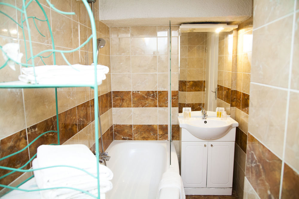 Hotel Acostel Meaux Dış mekan fotoğraf